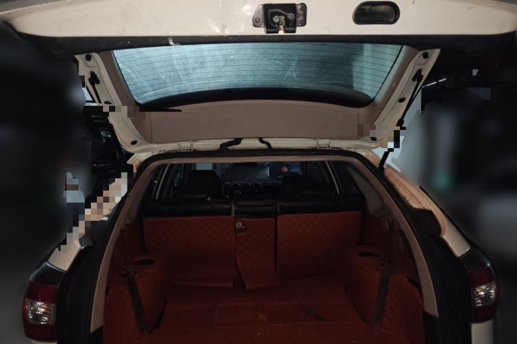 Used BYD S7 2015 2.0T Automatic Flagship Edition Trunk