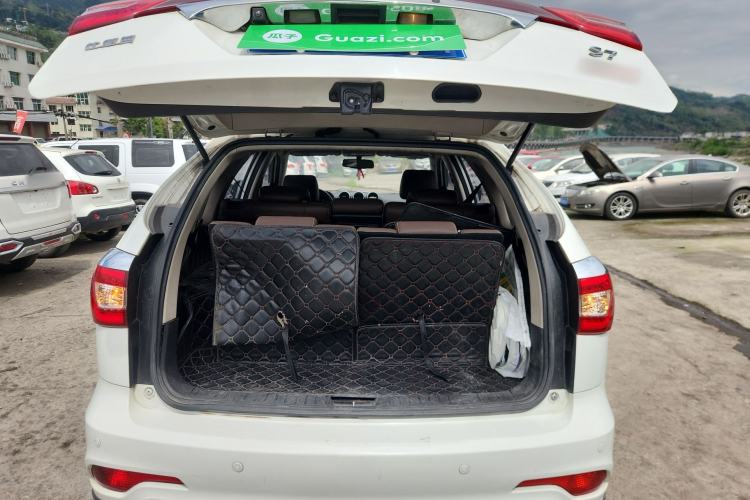 Used BYD S7 2015 2.0T Upgraded Automatic Luxury Version Trunk