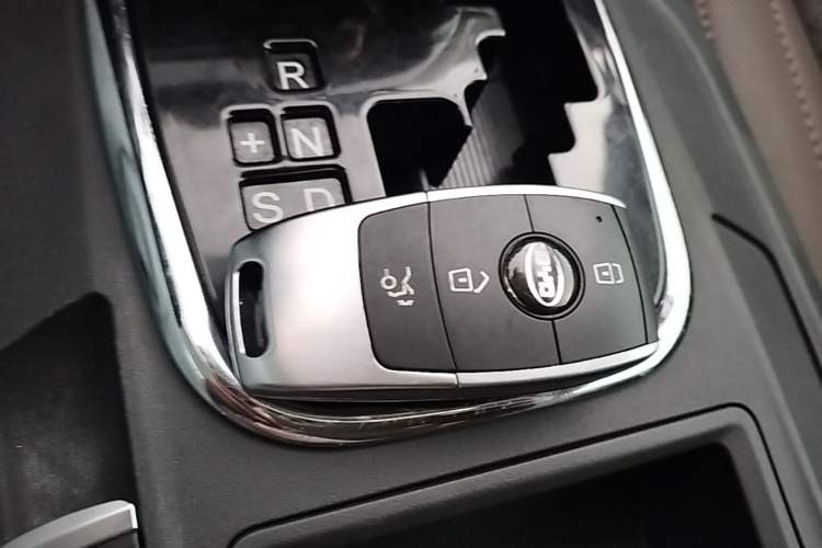 Used BYD S7 2015 2.0T Upgraded Automatic Flagship Version Vehicle Key