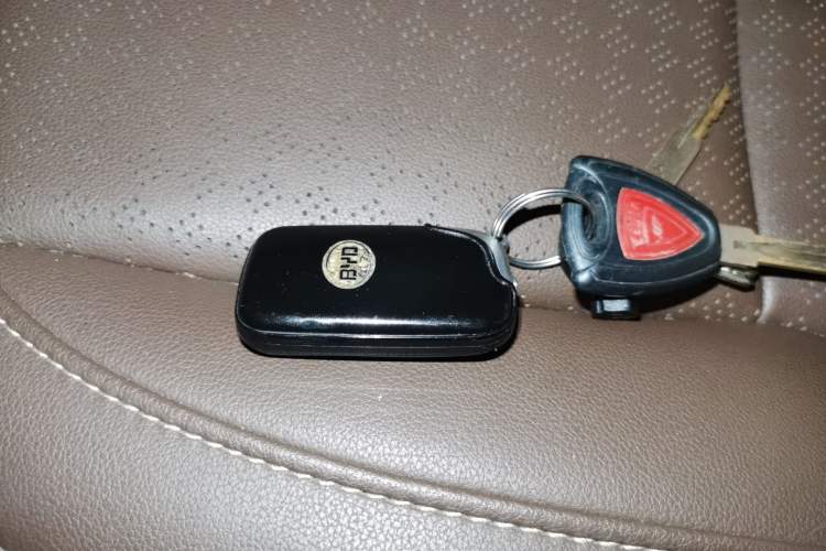 Used BYD S7 2015 2.0T Upgraded Automatic Luxury Version Vehicle Key