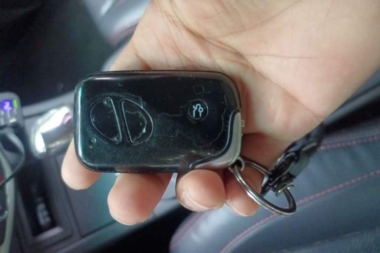 Used BYD S7 2015 2.0T Automatic Prestige Model Vehicle Key