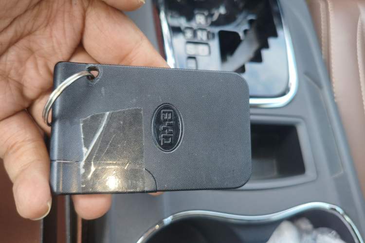 Used BYD S7 2015 2.0T Upgraded Automatic Luxury Version Vehicle Key