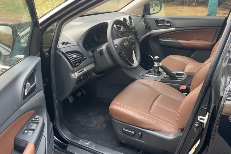 Used BYD S7 2016 1.5T Manual Luxury Edition Driver Seat