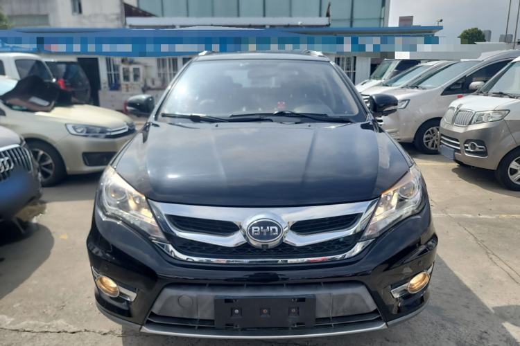 Used BYD S7 2016 1.5T Manual Luxury Edition Front