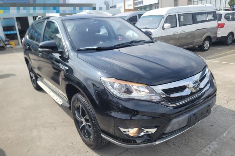 Used BYD S7 2016 1.5T Manual Luxury Edition Front Right 45 Deg