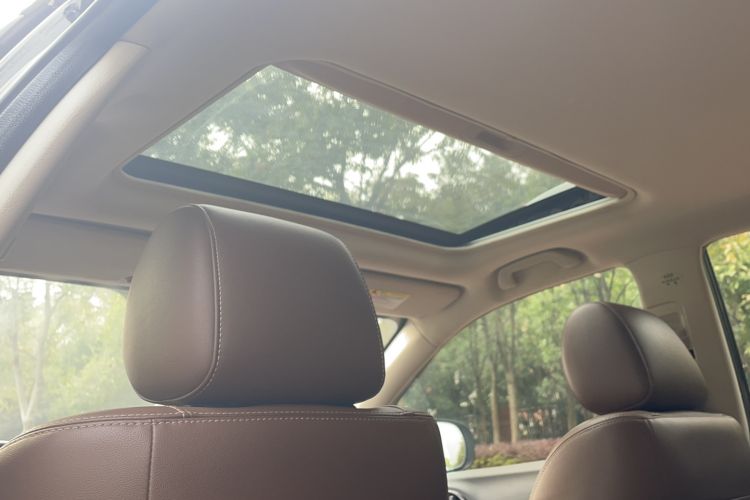 Used BYD S7 2016 1.5T Manual Luxury Edition Headliner