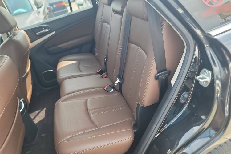 Used BYD S7 2016 1.5T Manual Luxury Edition Left Rear Seat