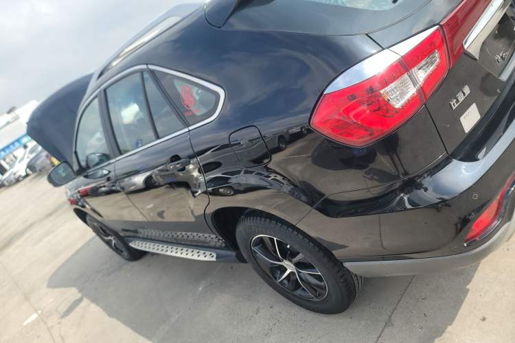 Used BYD S7 2016 1.5T Manual Luxury Edition Left Side