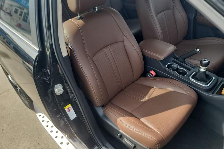 Used BYD S7 2016 1.5T Manual Luxury Edition Right Front Seat