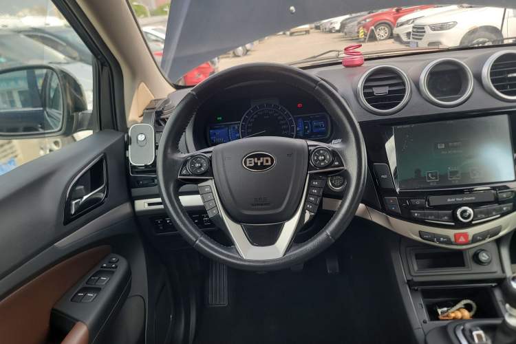 Used BYD S7 2016 1.5T Manual Luxury Edition Steering Wheel