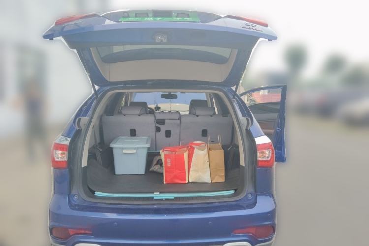 Used BYD S7 2016 2.0T Automatic Flagship Version Trunk