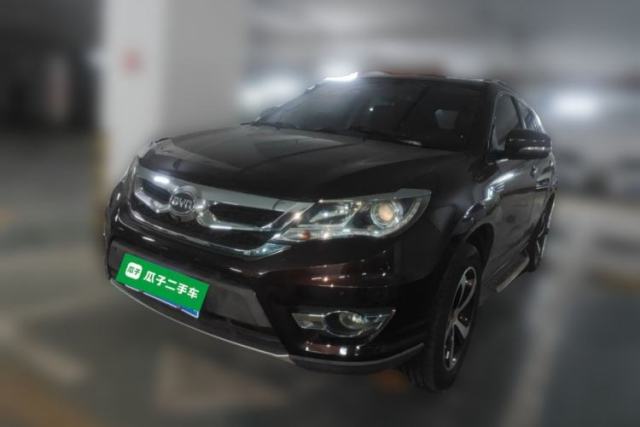 Ojetý BYD S7 2016 2.0T Automatic Prestige Plus