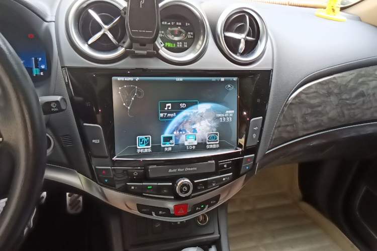 Used BYD S7 2016 2.0T Automatic Flagship Plus Audio And AC Panel
