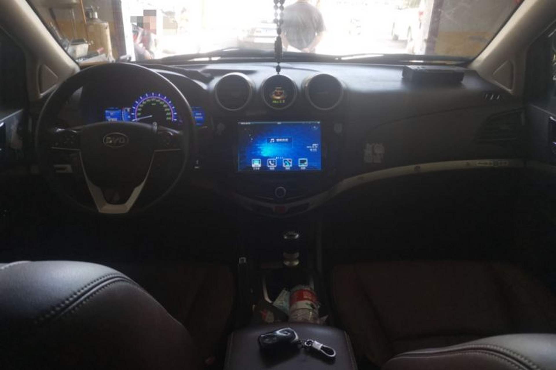 Used BYD S7 2016 1.5T Manual Luxury Edition Center Console