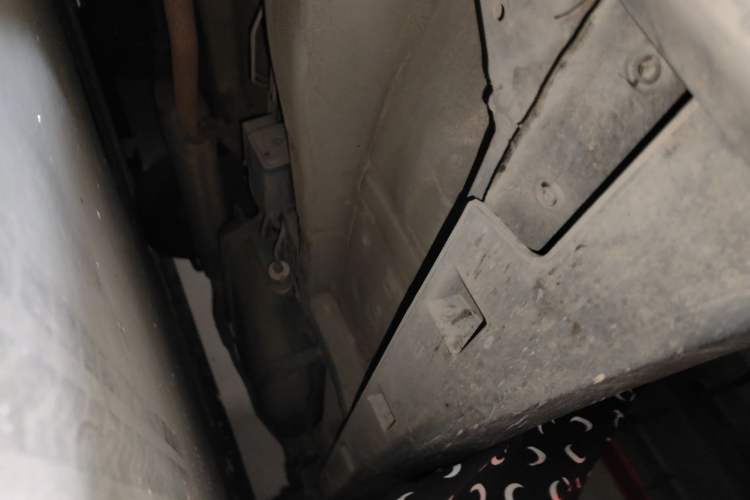Used BYD S7 2016 2.0T Automatic Prestige Plus Chassis Front Left