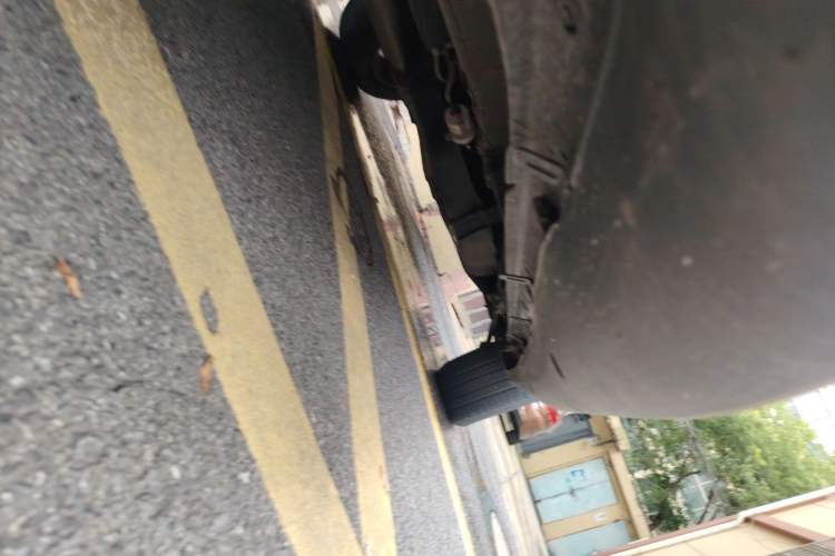 Used BYD S7 2016 2.0T Automatic Prestige Plus Chassis Front Left