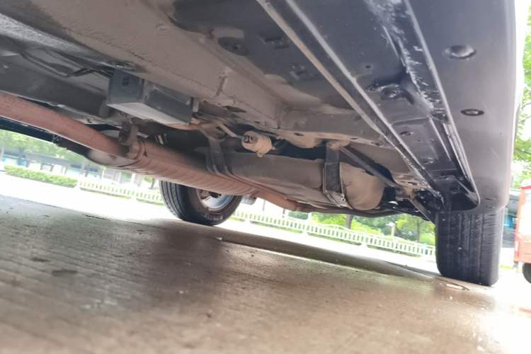 Used BYD S7 2016 2.0T Automatic Prestige Plus Chassis Front Left