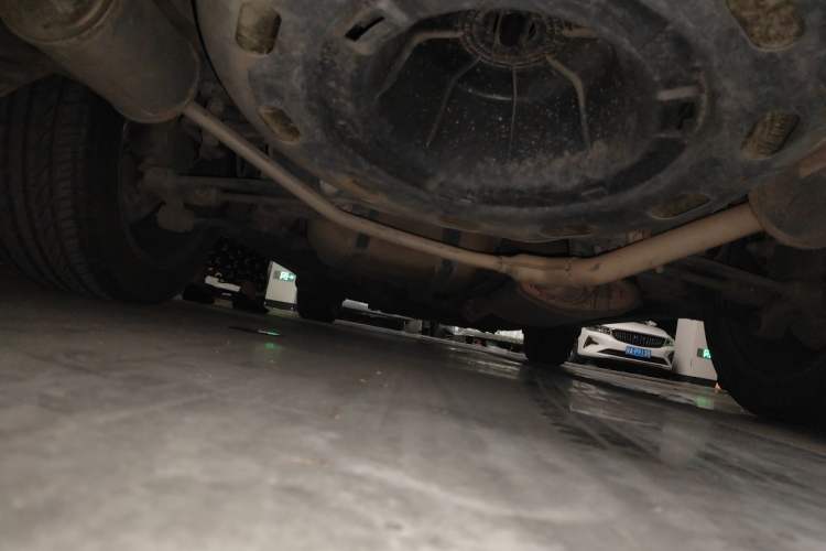 Used BYD S7 2016 2.0T Automatic Prestige Plus Chassis Rear