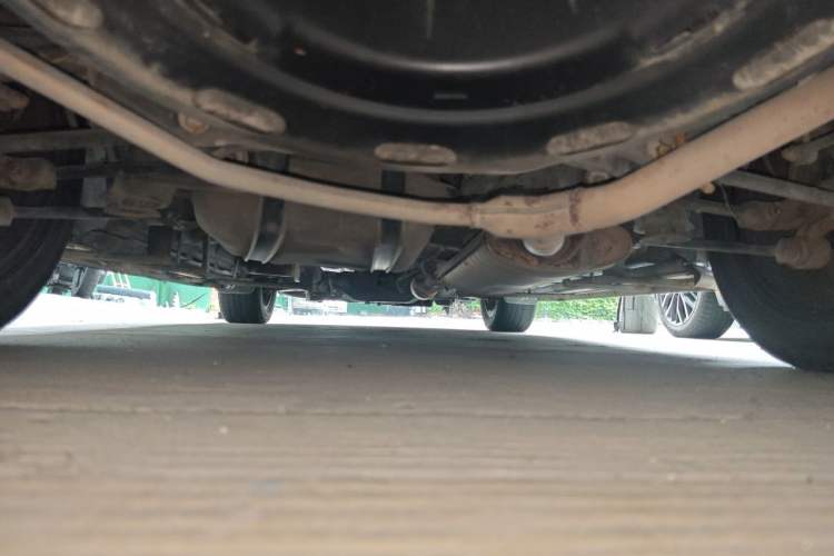 Used BYD S7 2016 2.0T Automatic Prestige Edition Chassis Rear