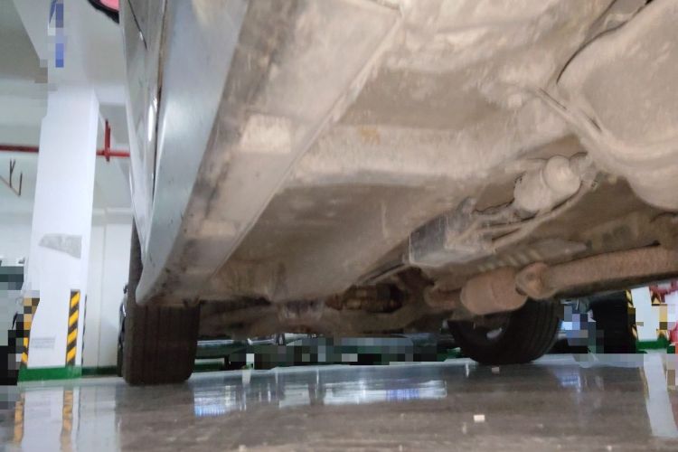 Used BYD S7 2016 2.0T Automatic Prestige Plus Chassis Rear Left