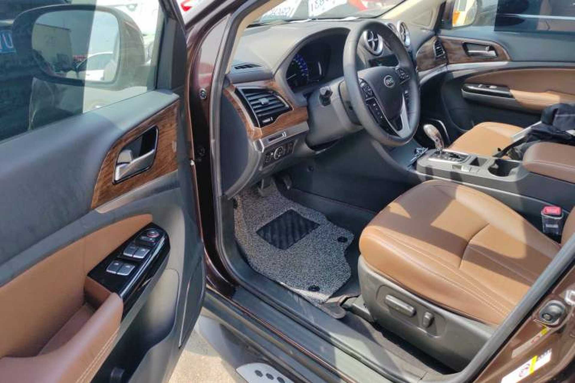Used BYD S7 2016 2.0T Automatic Prestige Plus Driver Seat