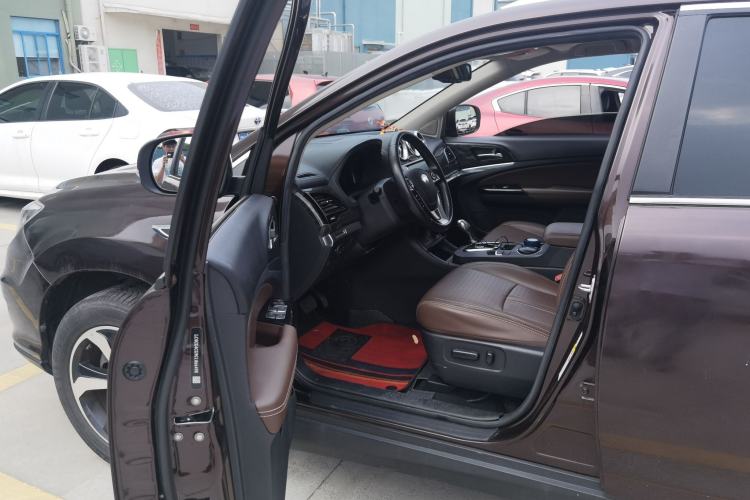 Used BYD S7 2016 2.0T Automatic Prestige Edition Driver Seat