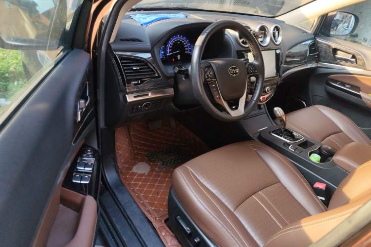 Used BYD S7 2016 2.0T Automatic Prestige Plus Driver Seat