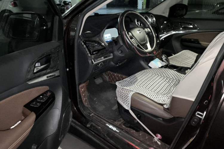 Used BYD S7 2016 2.0T Automatic Flagship Plus Driver Seat
