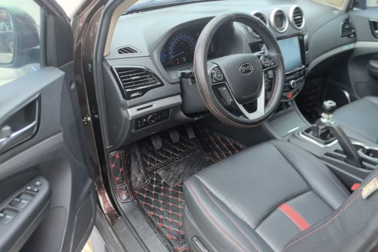 Used BYD S7 2016 1.5T Manual Luxury Edition Driver Seat