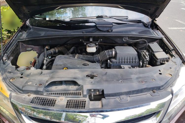 Used BYD S7 2016 2.0T Automatic Prestige Plus Engine Bay