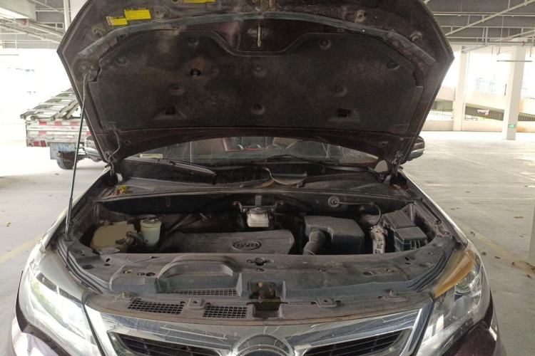 Used BYD S7 2016 1.5T Manual Luxury Edition Engine Bay