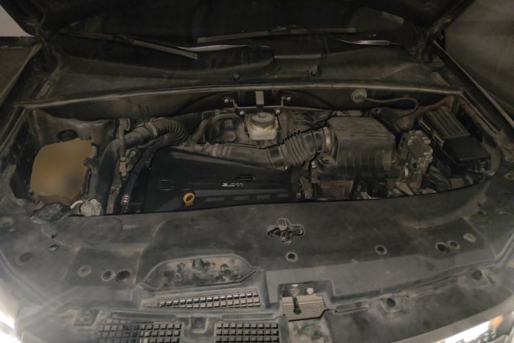 Used BYD S7 2016 2.0T Automatic Prestige Plus Engine Bay