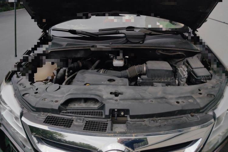Used BYD S7 2016 2.0T Automatic Prestige Plus Engine Bay