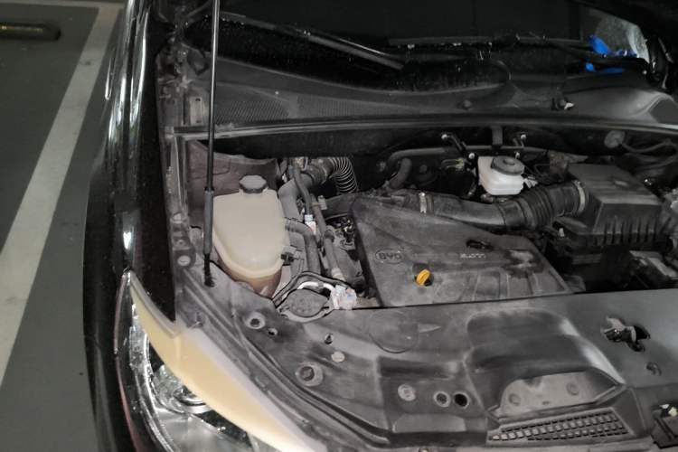 Used BYD S7 2016 2.0T Automatic Flagship Plus Engine Bay Right