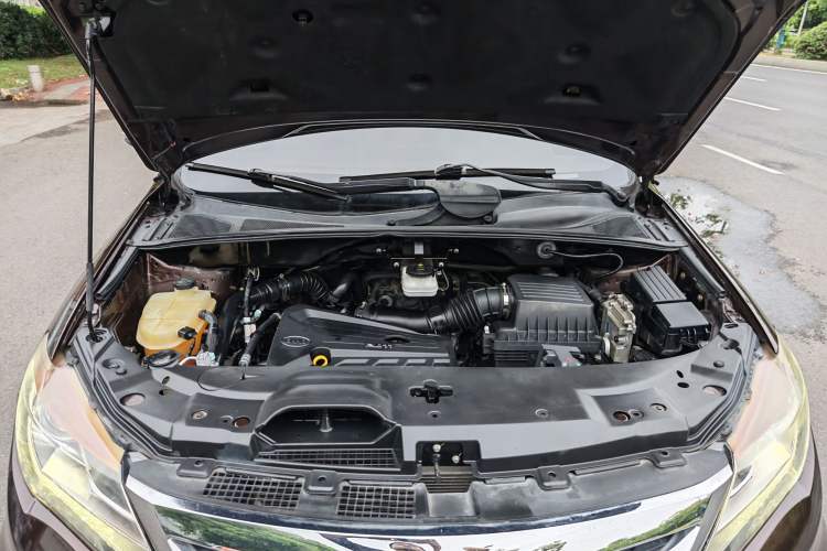 Used BYD S7 2016 2.0T Automatic Flagship Plus Engine Bay