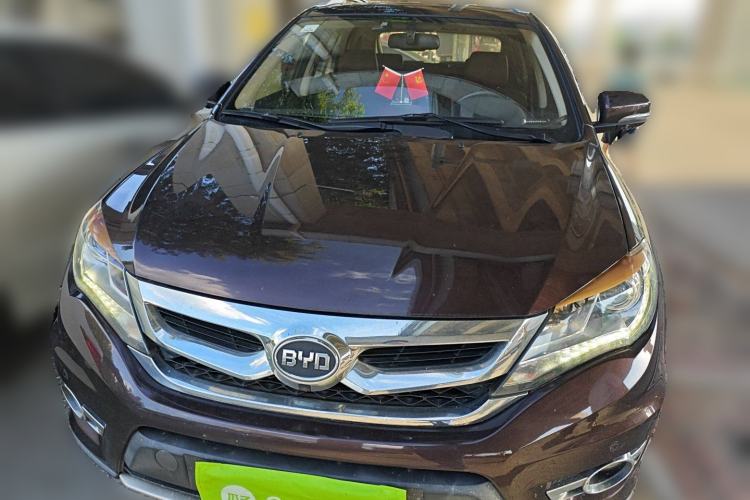 Used BYD S7 2016 2.0T Automatic Prestige Plus Exterior 1