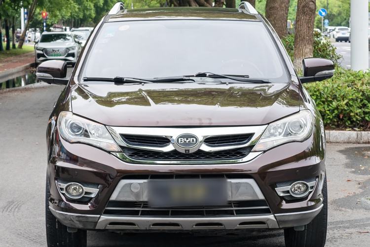Used BYD S7 2016 2.0T Automatic Flagship Plus Exterior 1