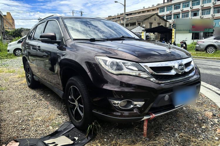 Used BYD S7 2016 1.5T Manual Luxury Edition Exterior 2