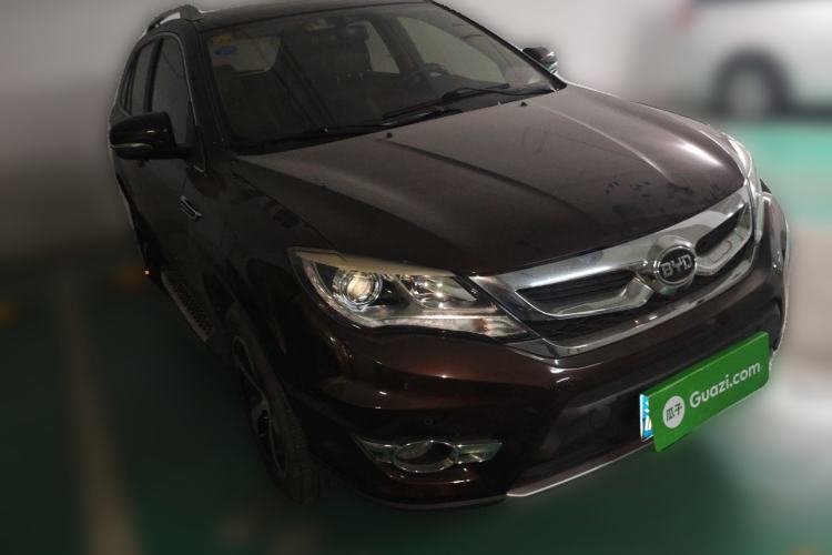 Used BYD S7 2016 2.0T Automatic Flagship Plus Exterior 2