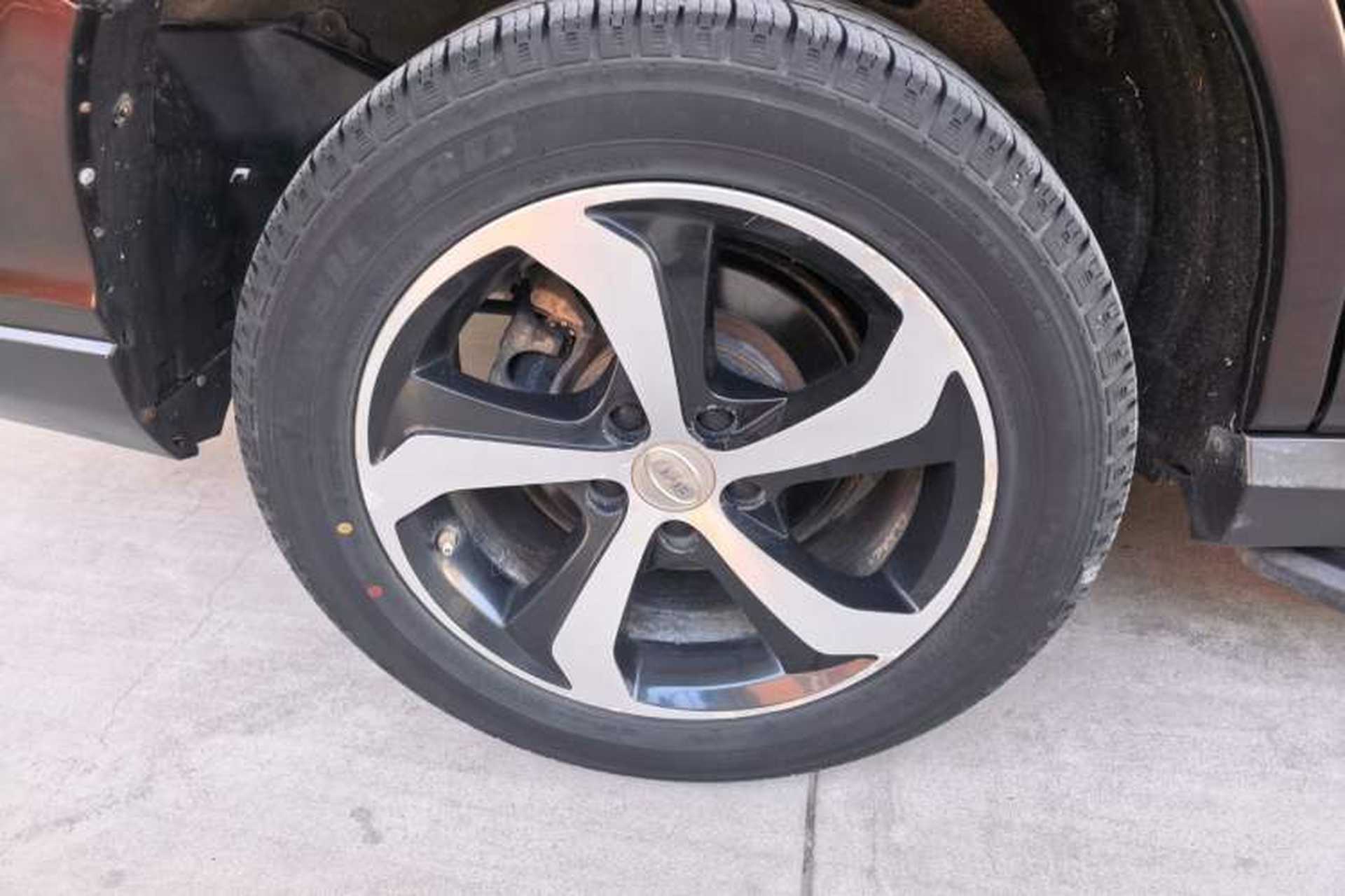 Used BYD S7 2016 2.0T Automatic Prestige Edition Exterior 2