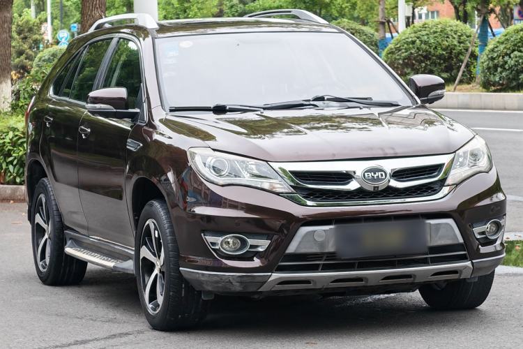 Used BYD S7 2016 2.0T Automatic Flagship Plus Exterior 2