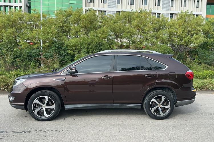 Used BYD S7 2016 2.0T Automatic Prestige Plus Exterior 3