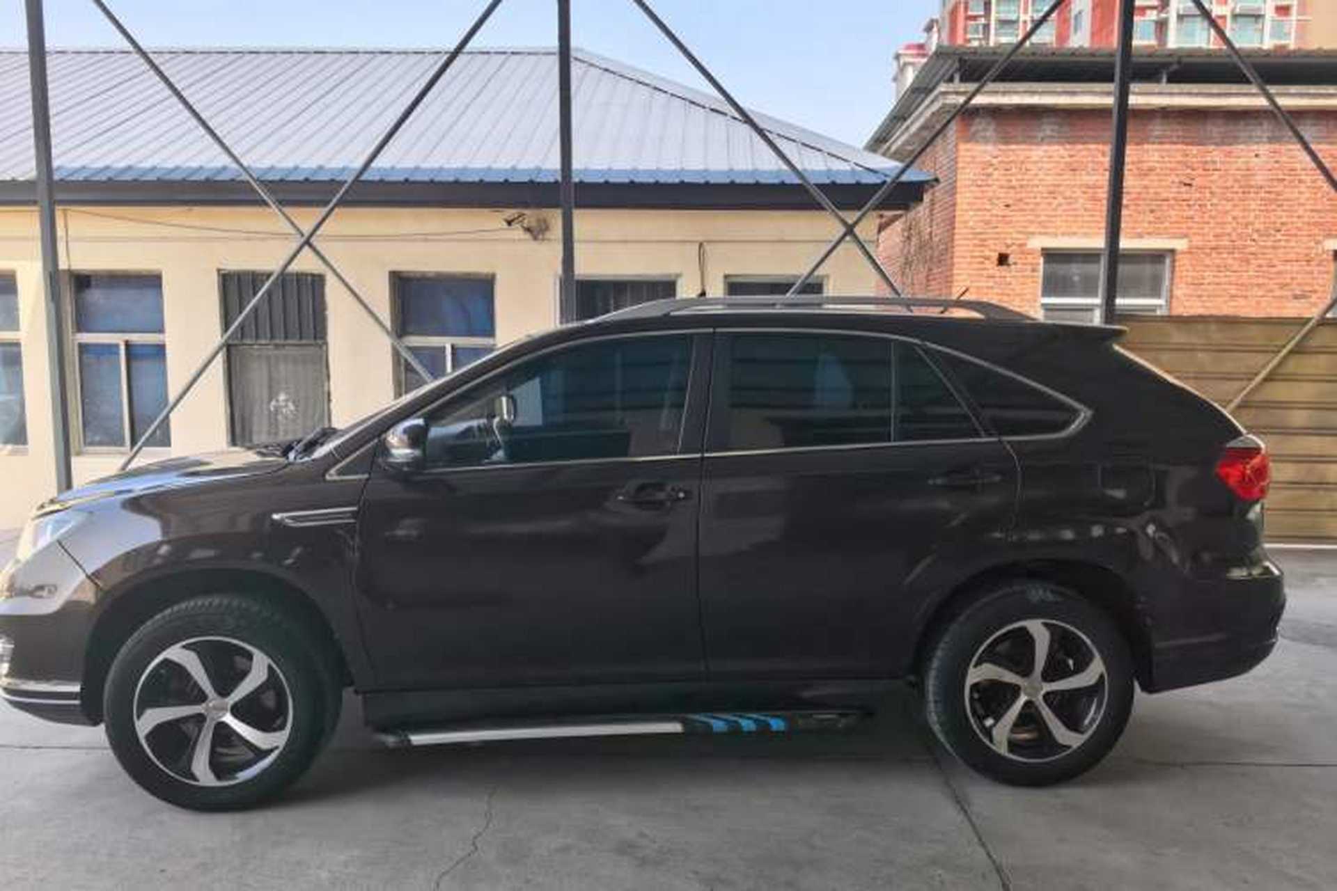 Used BYD S7 2016 2.0T Automatic Prestige Edition Exterior 4