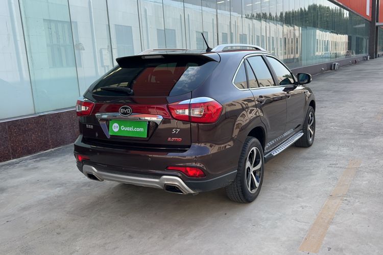 Used BYD S7 2016 2.0T Automatic Flagship Version Exterior 4