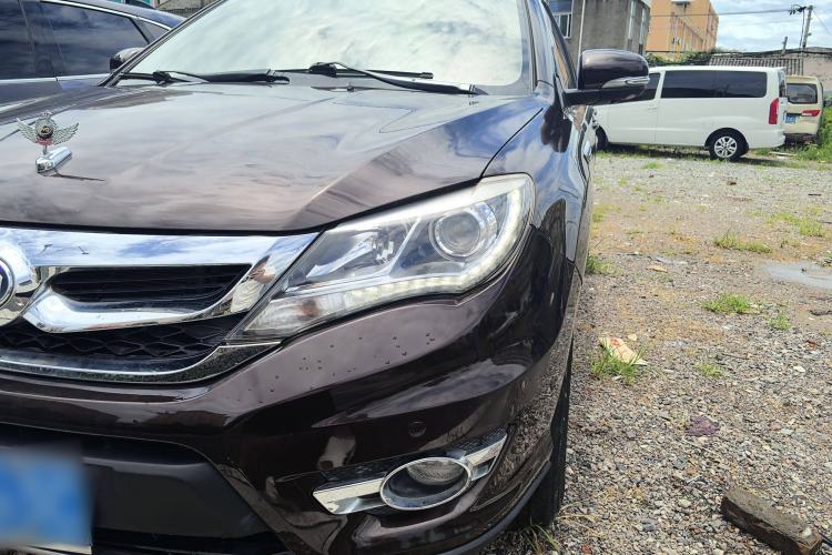 Used BYD S7 2016 1.5T Manual Luxury Edition Exterior 6