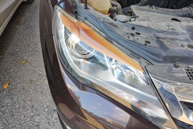 Used BYD S7 2016 2.0T Automatic Prestige Plus Exterior 6
