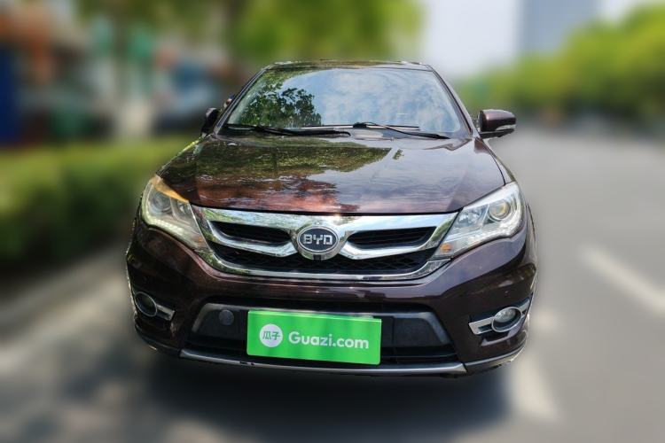 Used BYD S7 2016 2.0T Automatic Prestige Plus Front