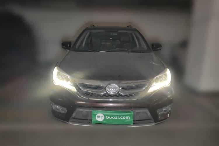 Used BYD S7 2016 2.0T Automatic Prestige Plus Front