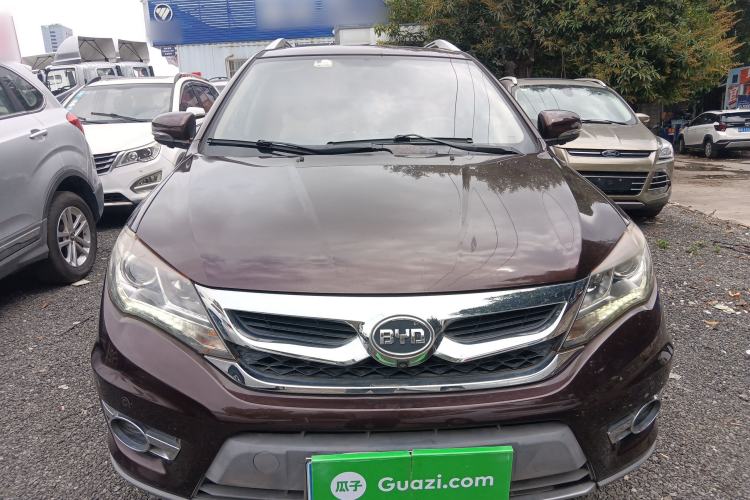 Used BYD S7 2016 2.0T Automatic Prestige Edition Front