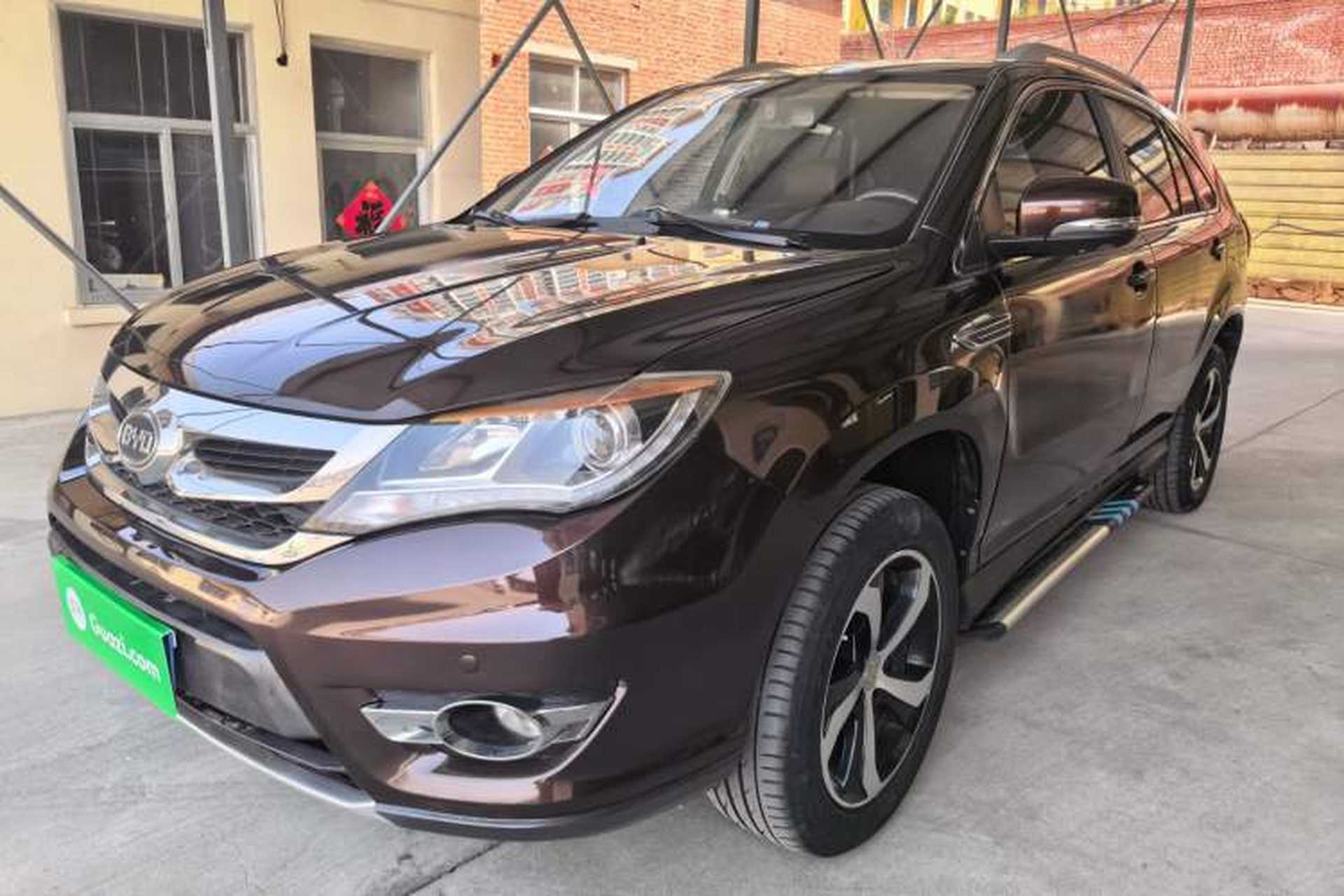 Used BYD S7 2016 2.0T Automatic Prestige Edition Front Left 45 Deg